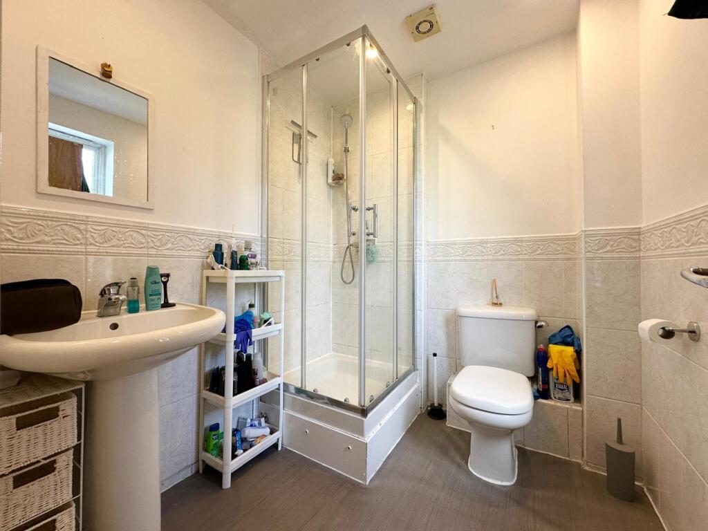 4 Bedroom Mews Terrace to Rent in Brixton, Dulwich, SW2 2YF
