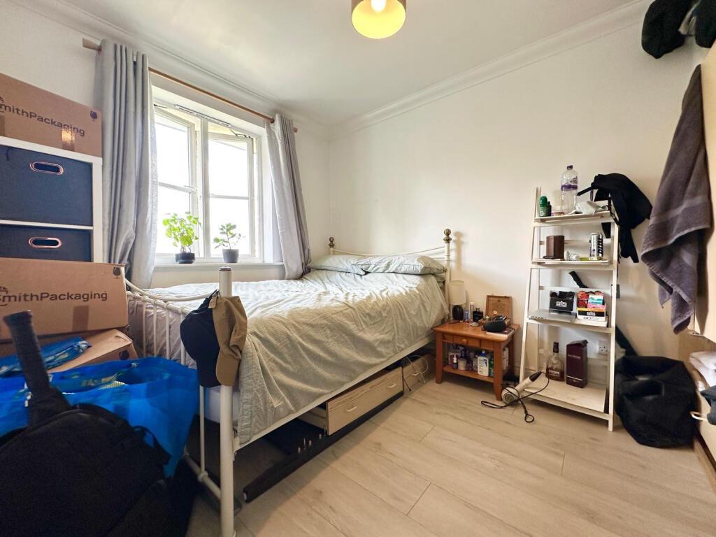 4 Bedroom Mews Terrace to Rent in Brixton, Dulwich, SW2 2YF