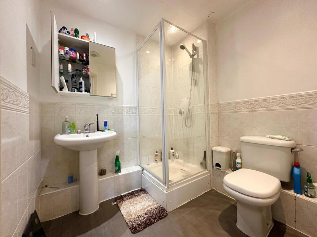 4 Bedroom Mews Terrace to Rent in Brixton, Dulwich, SW2 2YF