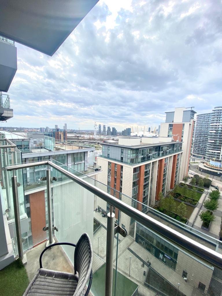 2 Bedroom Flat for Sale in Canary Wharf, E16 1BQ