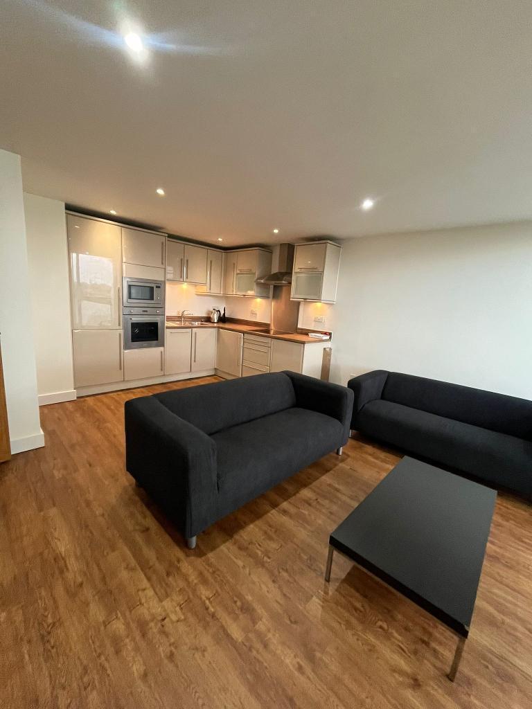 2 Bedroom Apartment to Rent in Gallions Reach, E16 2FF