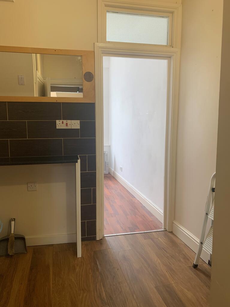 Studio to Rent in Peckham, SE5 8QU