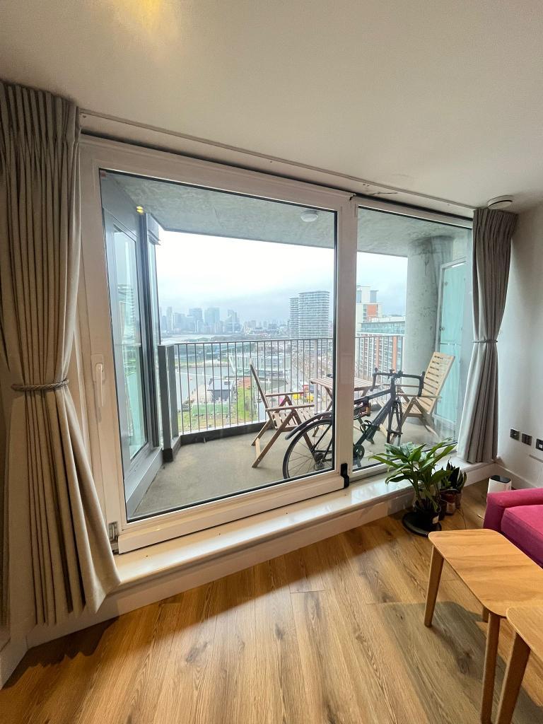 1 Bedroom Flat to Rent in Royal Victoria Docks, Excel, E16 1AQ
