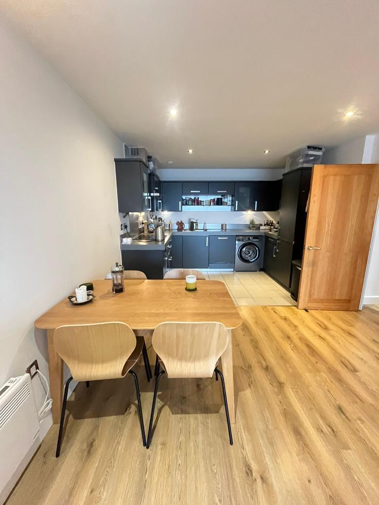 1 Bedroom Flat to Rent in Royal Victoria Docks, Excel, E16 1AQ