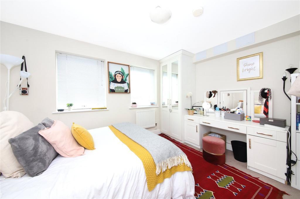 5 Bedroom End Terraced to Rent in Greenwich, Deptford, SE13 7ES