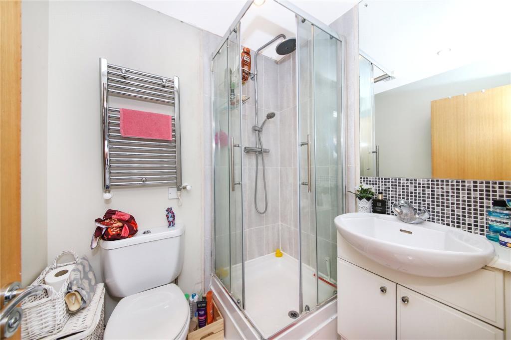 5 Bedroom End Terraced to Rent in Greenwich, Deptford, SE13 7ES