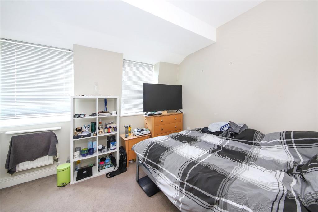 5 Bedroom End Terraced to Rent in Greenwich, Deptford, SE13 7ES