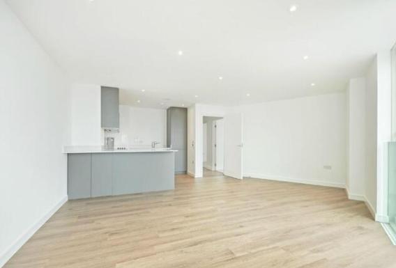 3 Bedroom Apartment to Rent in Croydon, CR0 2GE