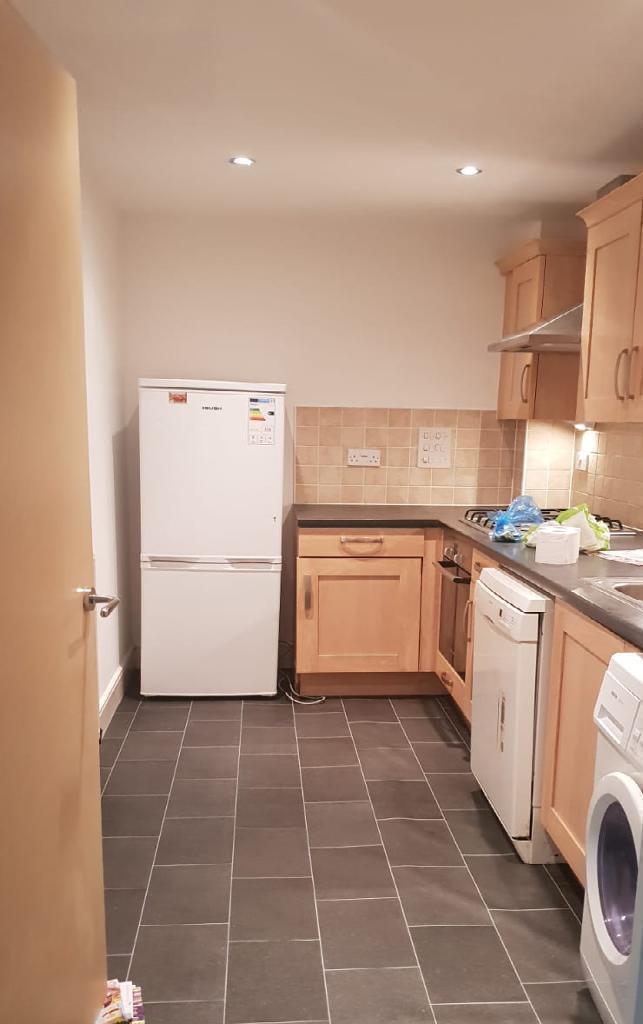 2 Bedroom Flat for Sale in Kent, DA11 9AH