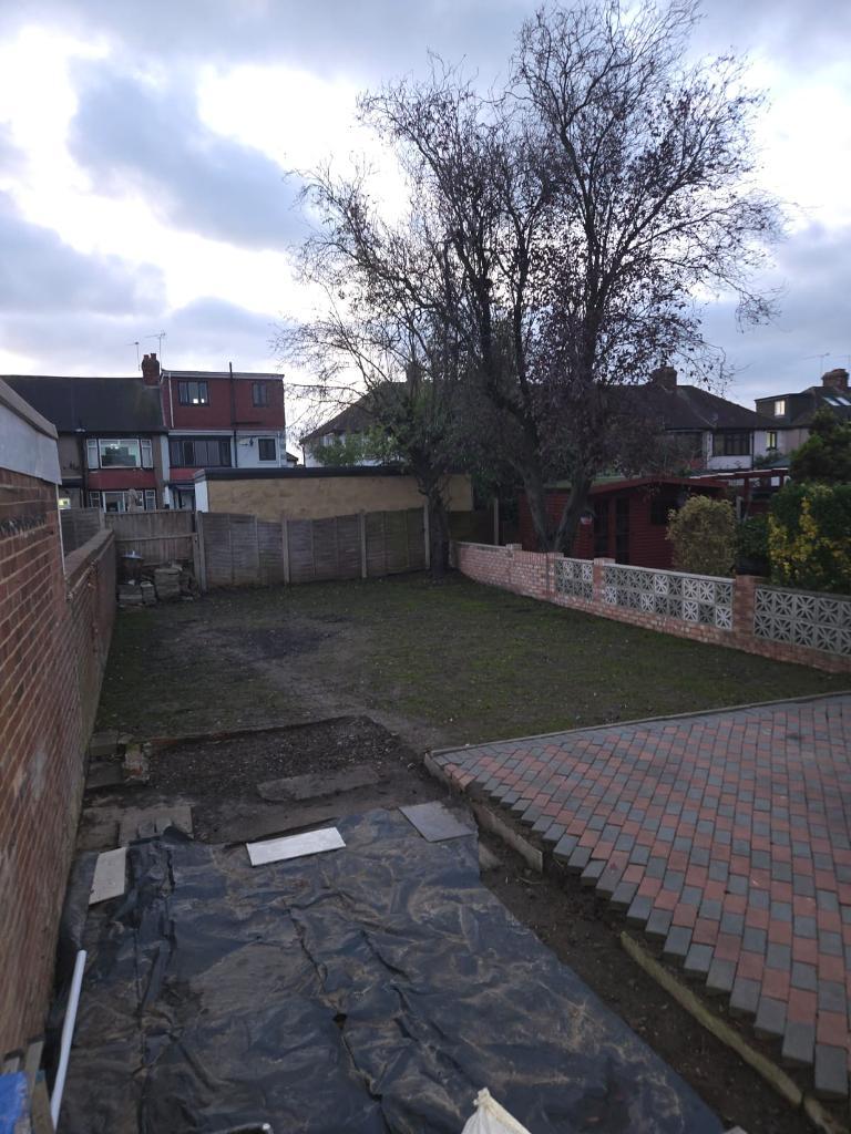 3 Bedroom Detached to Rent in Ilford, IG3 9DB