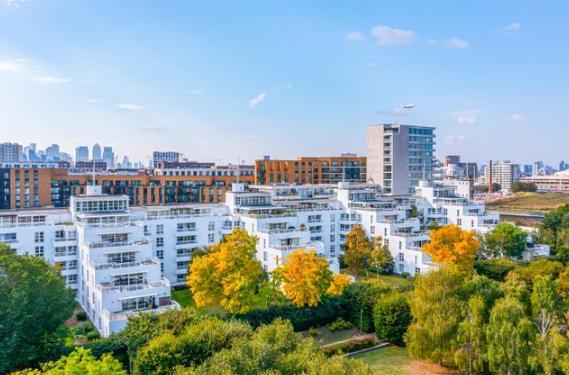 2 Bedroom Apartment to Rent in Pontoon Dock, E16 2SB
