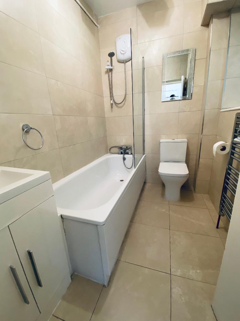 1 Bedroom Flat to Rent in Tower Hamlets, E2 0DP