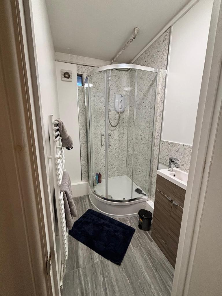 5 Bedroom Flat to Rent in Whitechapel, Bethnal Green,Shoreditch, E1 5BH