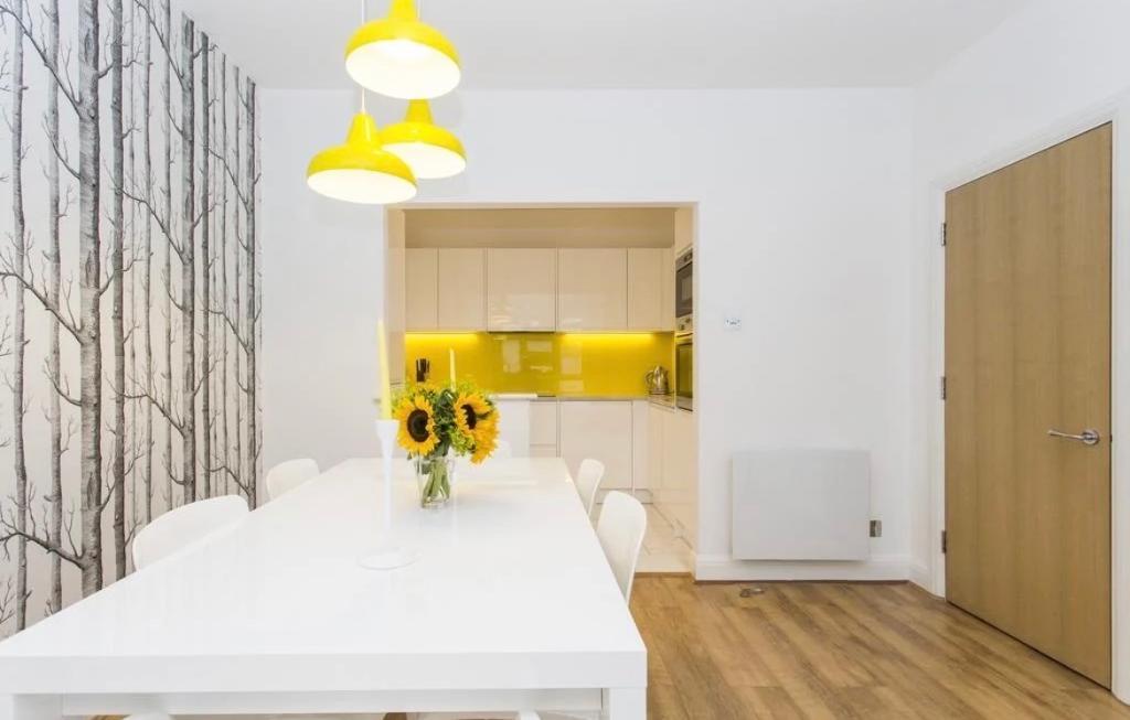 2 Bedroom Apartment to Rent in Farringdon, London, EC1A 7ES