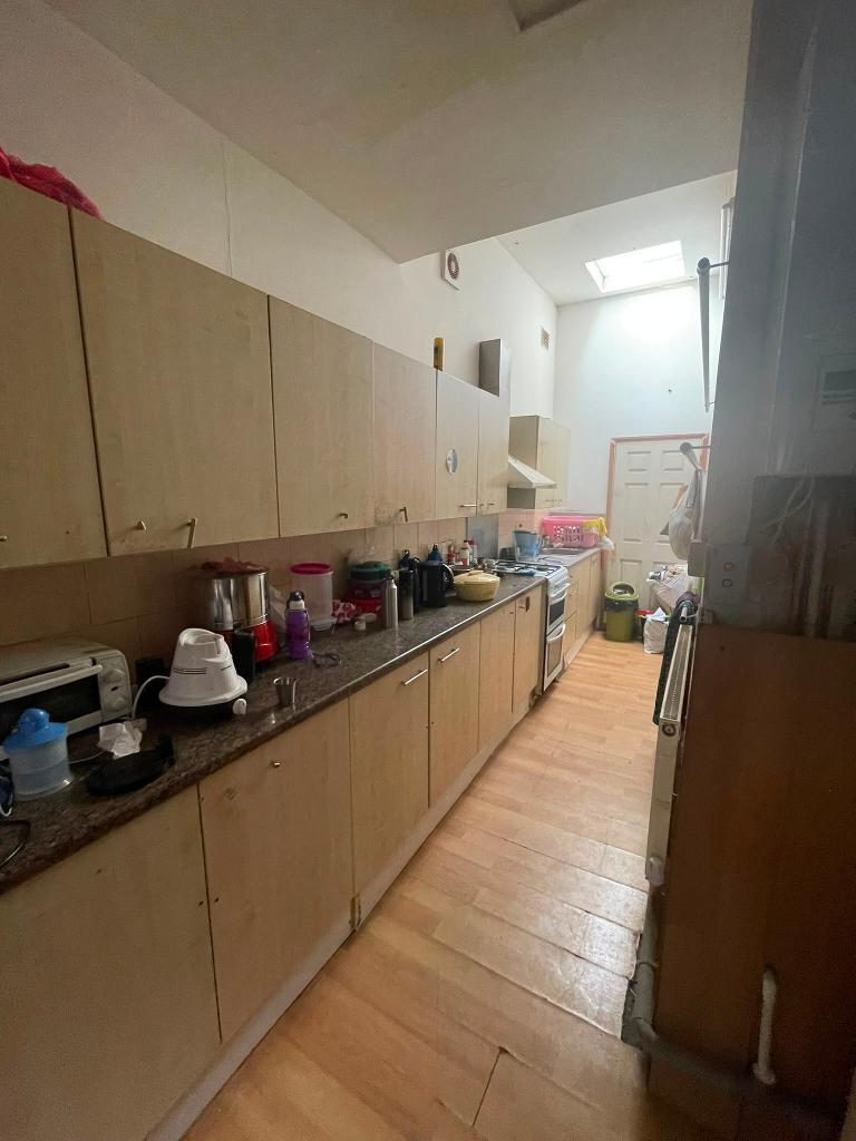 3 Bedroom End Terraced to Rent in Aldersbrook Manor Park, Ilford, E12 5LE