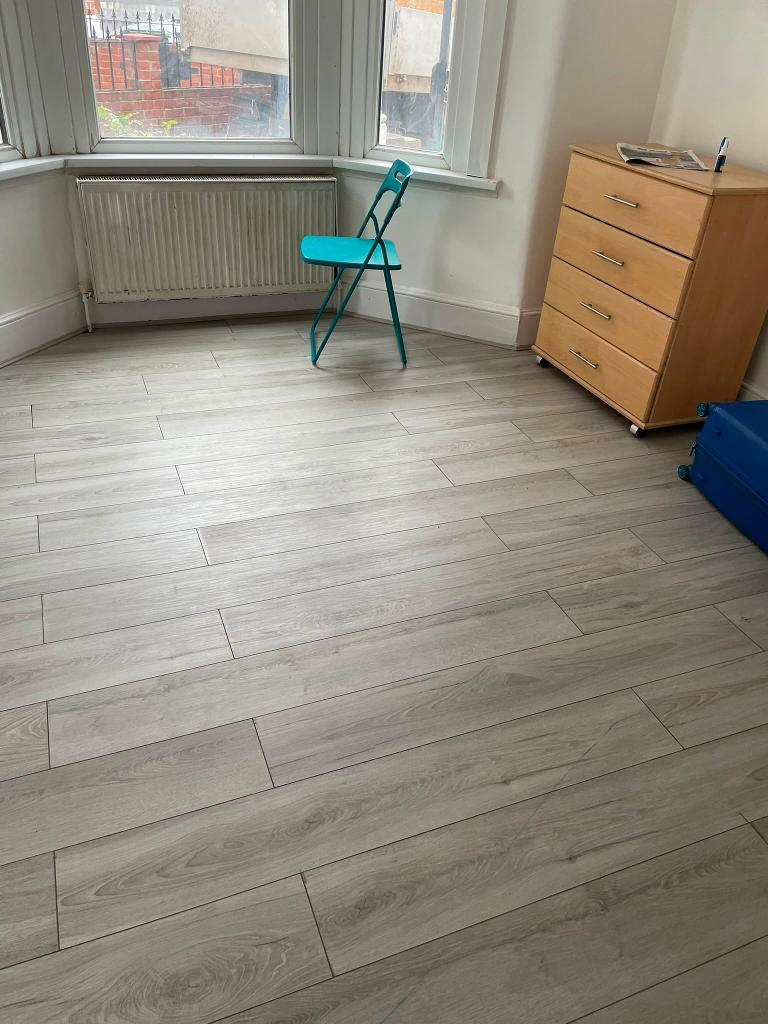 3 Bedroom End Terraced to Rent in Aldersbrook Manor Park, Ilford, E12 5LE