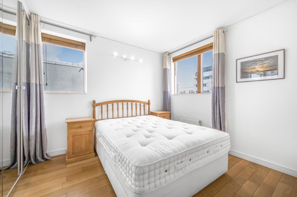 2 Bedroom Flat to Rent in Millenium Village, O2, SE10 0SW