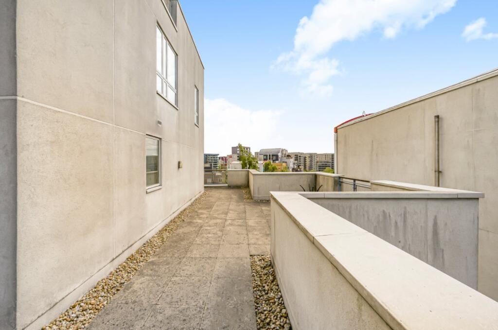 2 Bedroom Flat to Rent in Millenium Village, O2, SE10 0SW
