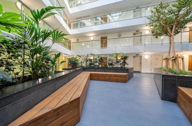 2 Bedroom Flat to Rent in Greenwich, Deptford, SE8 3FB