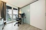 2 Bedroom Flat for Sale in Canary Wharf, South Quay, E14 8JX