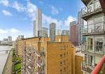 2 Bedroom Flat for Sale in Canary Wharf, South Quay, E14 8JX