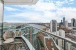 2 Bedroom Apartment for Sale in Canary Wharf, E14 9BF