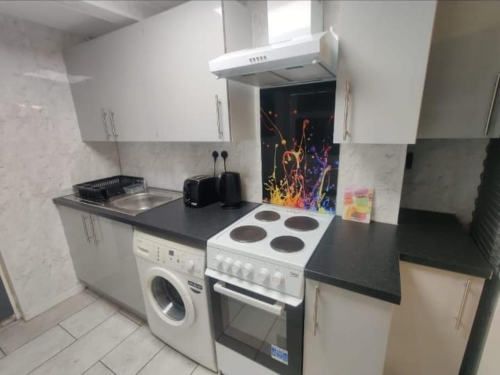 Chatsworth Road, Homerton, hackney, Hackney, London, E5 0LP