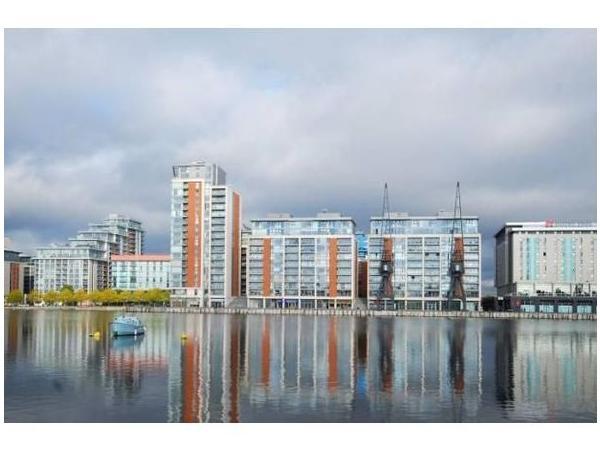 Aegean Apartments, Western Gateway, Royal Victoria Docks, Canary Wharf, London, E16 1AR
