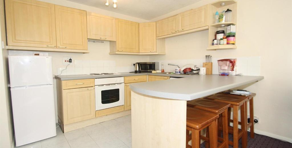 Tomlins Grove, Bow, Stratford, London, E3 4NX