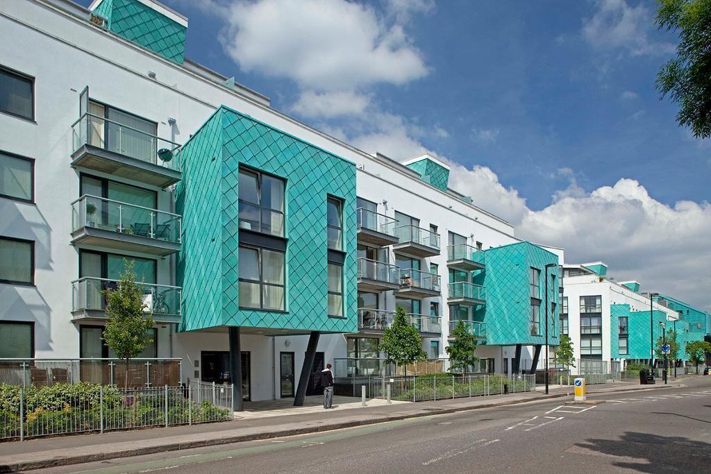 73B Drayton Park, Highbury & Islington, London, N5 1DX