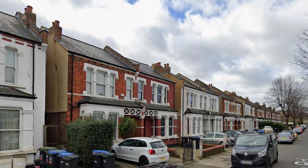 Elmdale Road, Arnos Grove, Finchley, Trent Park, Palmers Green, London, N13 4UN