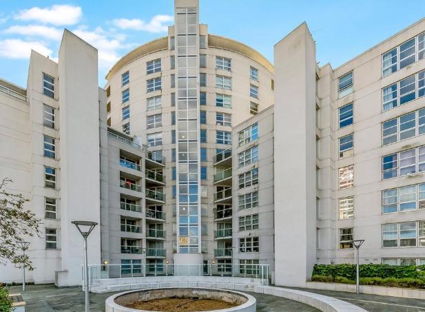 Aurora Building, 164 Blackwall Way, Canary Wharf, London, E14 9NZ