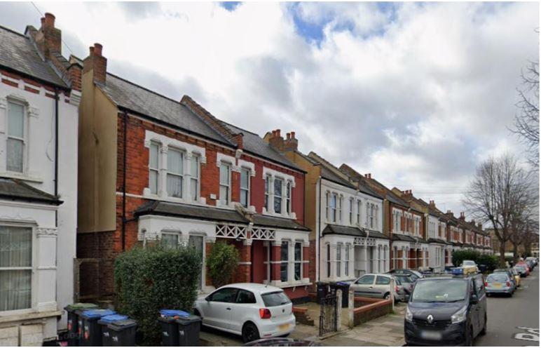 Elmdale Road, Arnos Grove, Finchley, Trent Park, Palmers Green, London, N13 4UN
