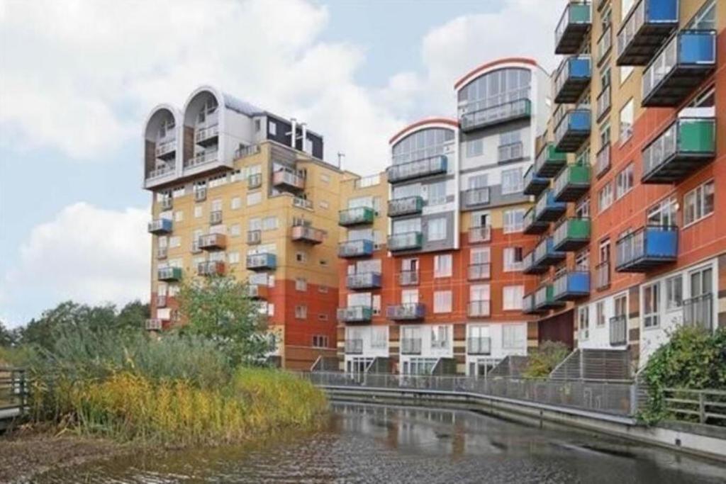 Faraday Lodge, Renaissance Walk, Greenwich, London, SE10 0QL